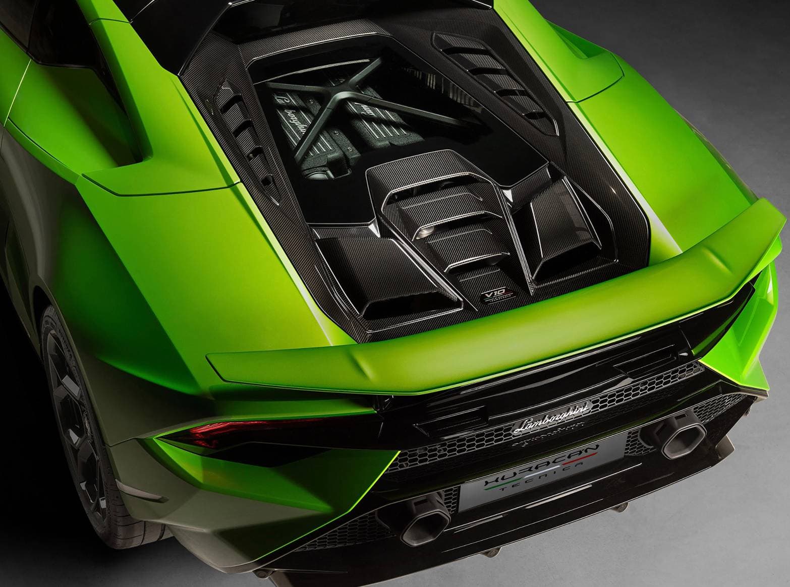 Lamborghini service department