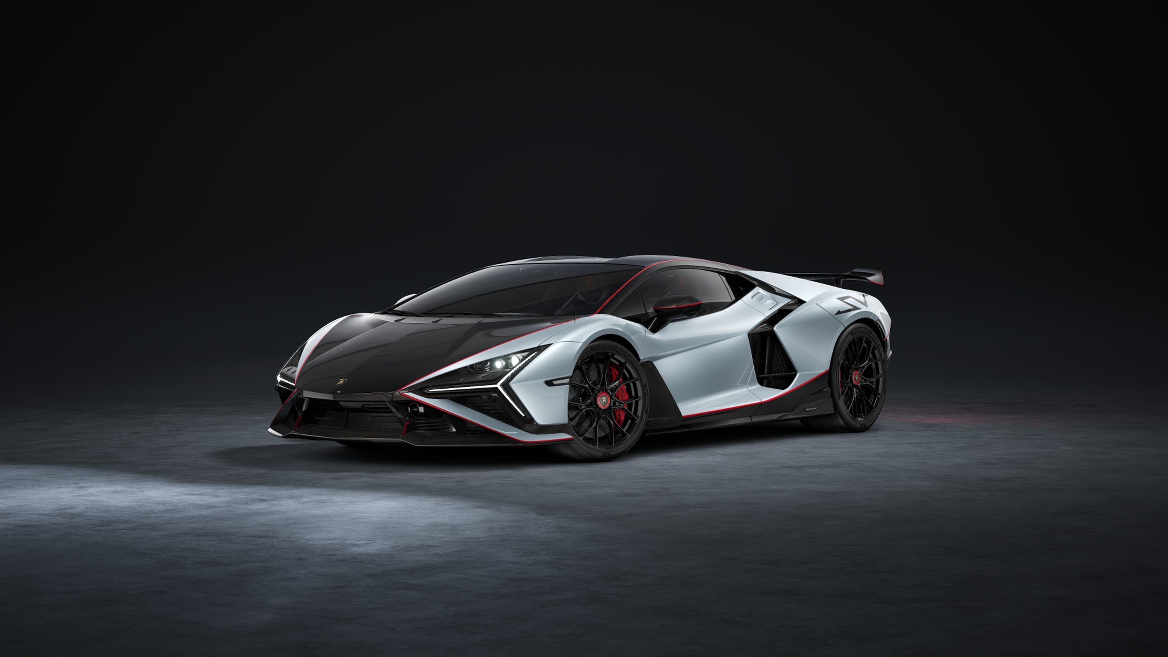 Customer configured Revuelto SV, Ad Personam example 1